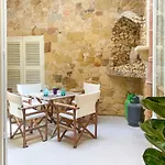 Σπίτι διακοπών Bougainvillea Breeze & Marina View - Happy