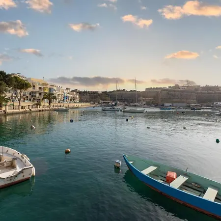 Bougainvillea Breeze & Marina View - Happy بيت للعطل *