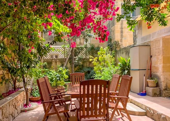 Bougainvillea Breeze & Marina View - Happy Дом отдыха Cospicua