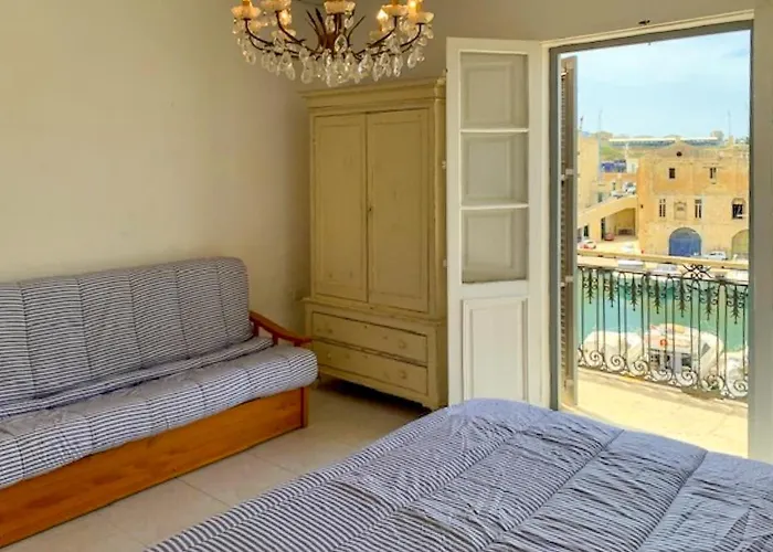 Bougainvillea Breeze & Marina View - Happy Дом отдыха *