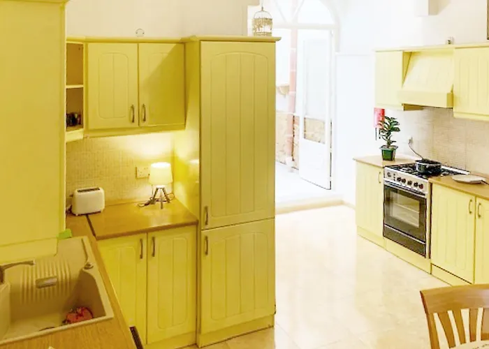 Bougainvillea Breeze & Marina View - Happy Дом отдыха *